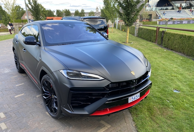 Lamborghini Urus SE