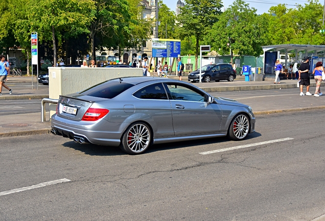 Mercedes-Benz C 63 AMG Coupé