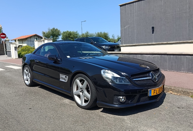 Mercedes-Benz SL 63 AMG