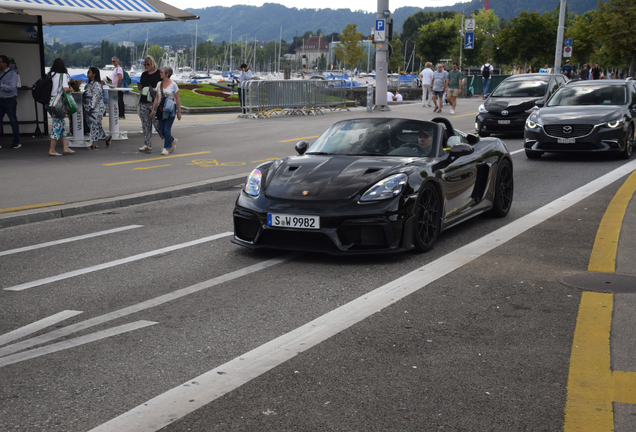 Porsche 718 Spyder RS Weissach Package