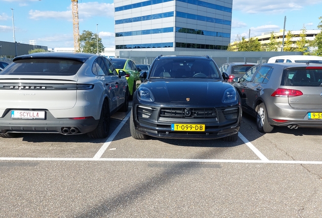 Porsche 95B Macan GTS MkIII