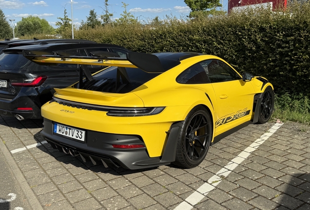 Porsche 992 GT3 RS MkI Weissach Package