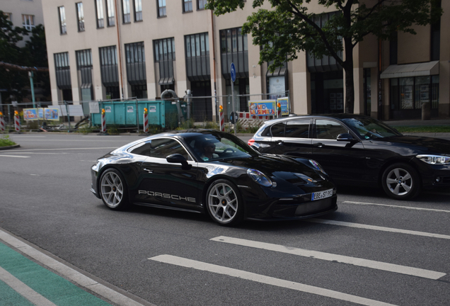 Porsche 992 S/T