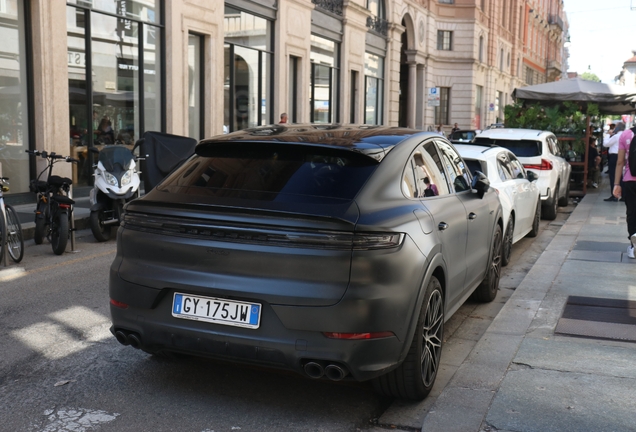 Porsche Cayenne Coupé Turbo E-Hybrid