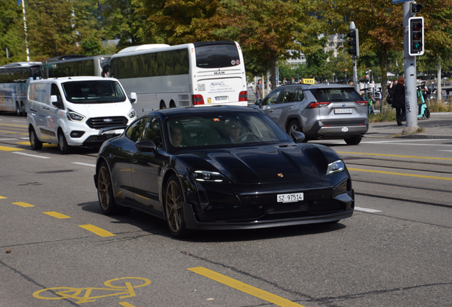 Porsche Taycan Turbo GT Weissach Package