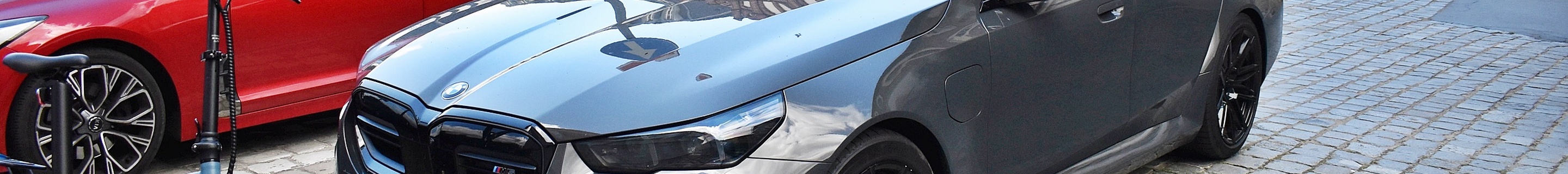 BMW M5 G90
