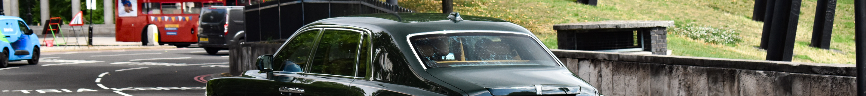 Rolls-Royce Phantom VIII EWB Series II
