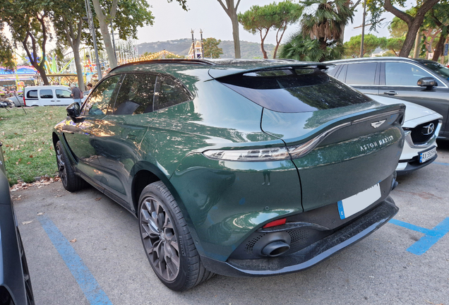 Aston Martin DBX