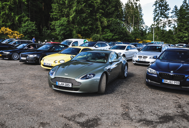 Aston Martin V8 Vantage