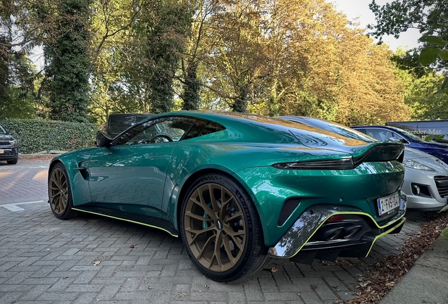 Aston Martin Vantage 2024