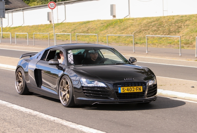 Audi R8