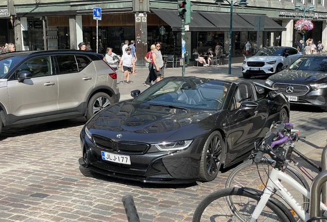 BMW i8 Roadster