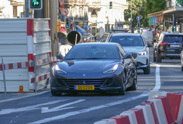 Ferrari GTC4Lusso