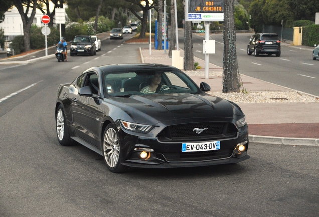 Ford Mustang GT 2015
