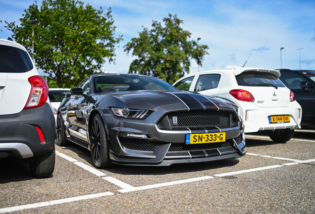 Ford Mustang Shelby GT350 2015