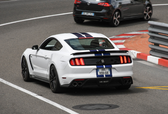 Ford Mustang Shelby GT350 2015