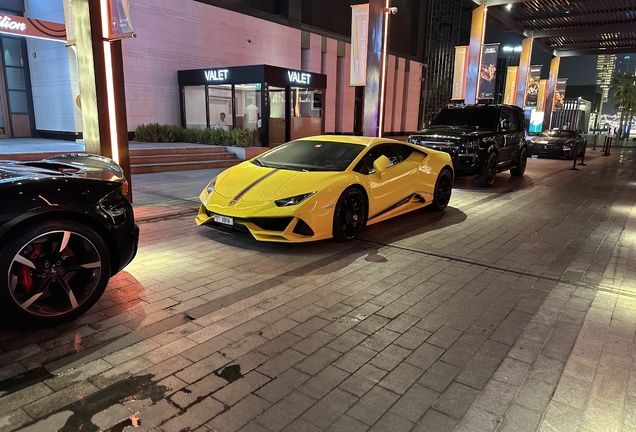 Lamborghini Huracán LP640-4 EVO