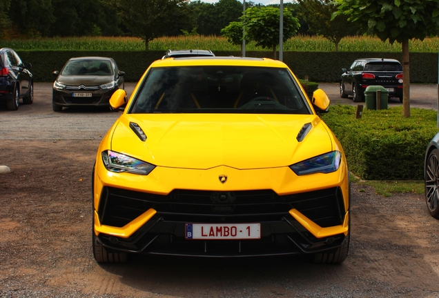 Lamborghini Urus Performante