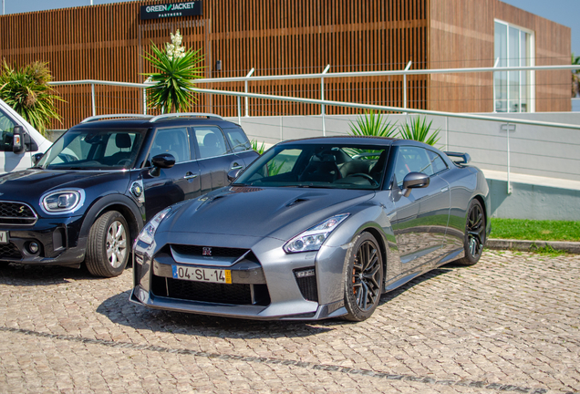 Nissan GT-R 2017