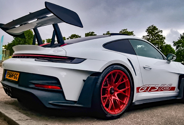 Porsche 992 GT3 RS MkI