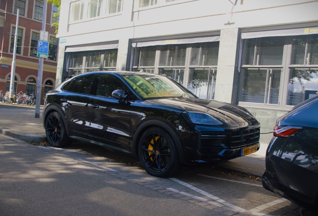 Porsche Cayenne Coupé Turbo E-Hybrid