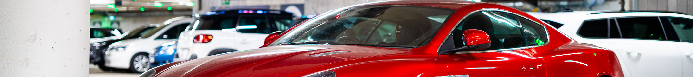 Aston Martin DB9 2013