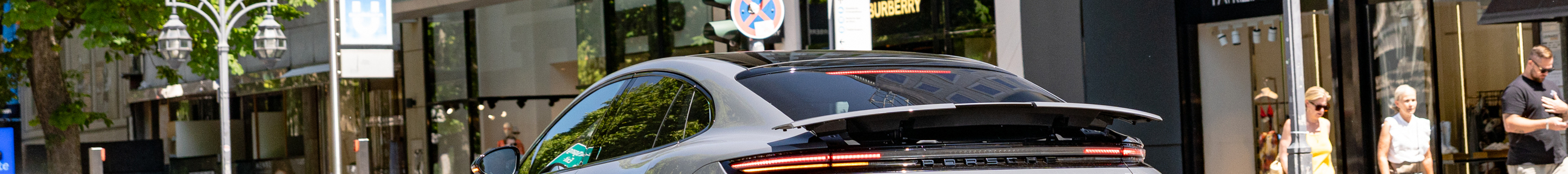 Porsche 972 Panamera GTS MkI