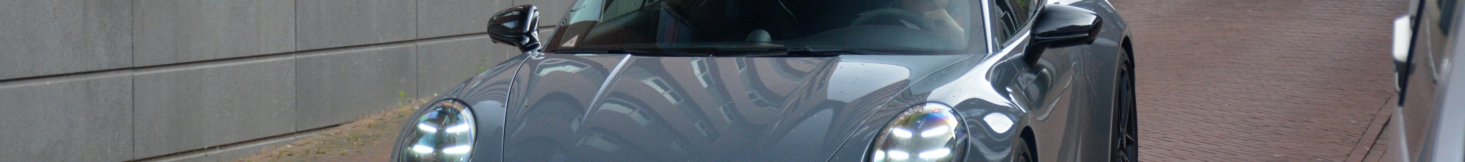 Porsche 992 Carrera 4 GTS Cabriolet MkII