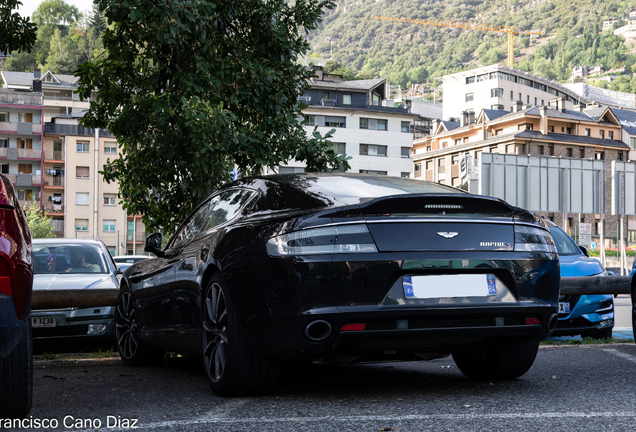 Aston Martin Rapide S