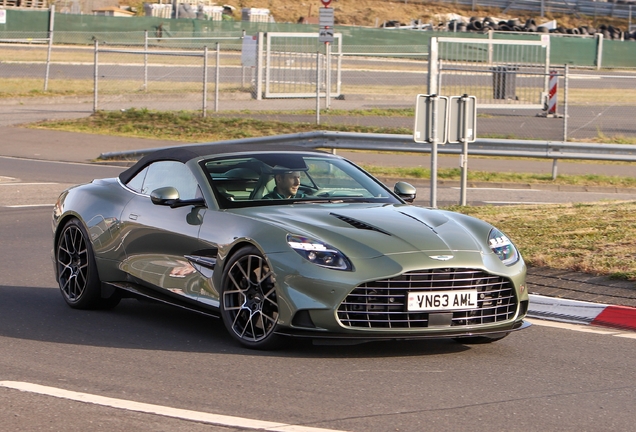 Aston Martin Vanquish Volante 2025