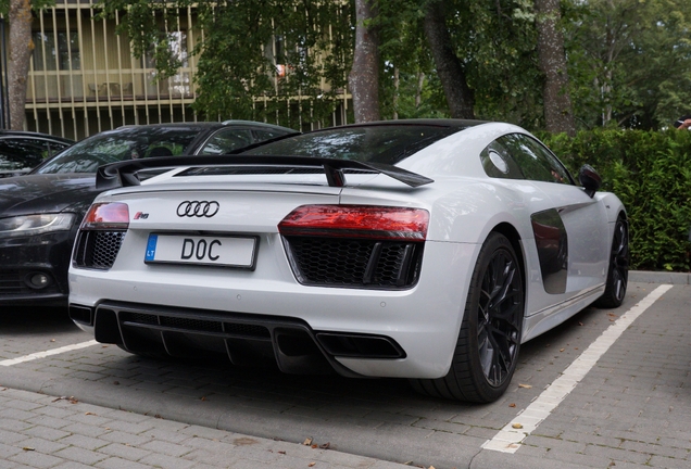 Audi R8 V10 Plus 2015