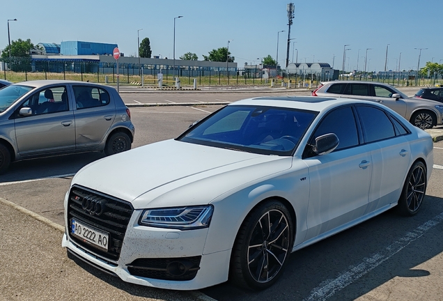 Audi S8 D4 Plus