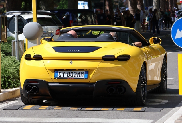 Ferrari Roma Spider