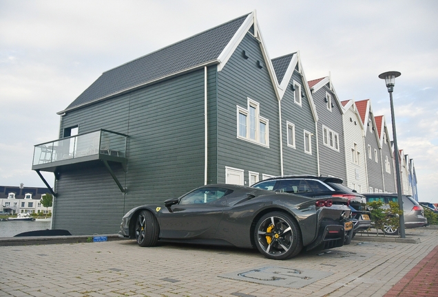 Ferrari SF90 Spider