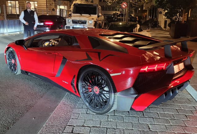 Lamborghini Aventador LP750-4 SuperVeloce