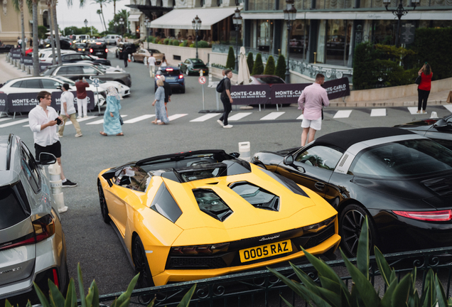 Lamborghini Aventador S LP740-4 Roadster