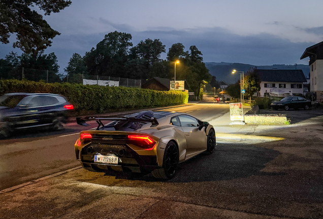 Lamborghini Huracán LP640-2 STO