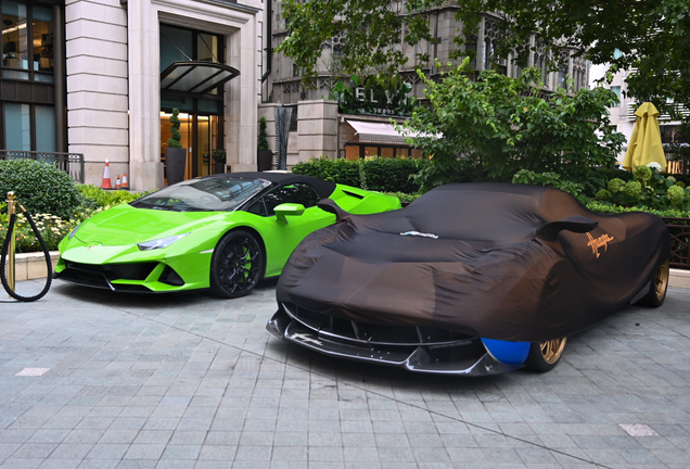 Lamborghini Huracán LP640-4 EVO Spyder