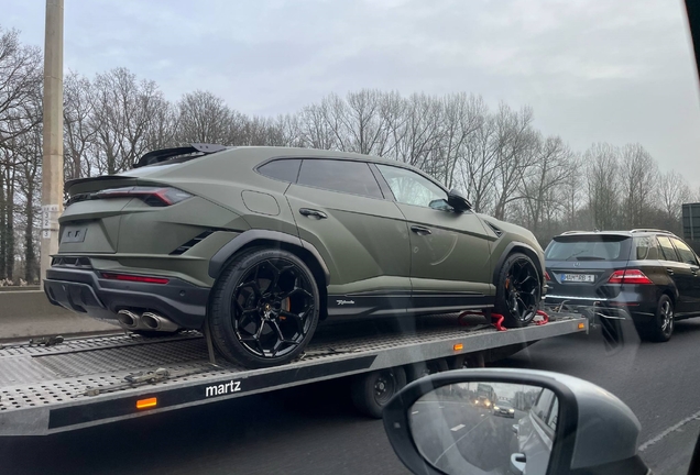 Lamborghini Urus Performante