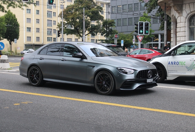 Mercedes-AMG E 63 S W213 2021