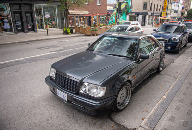 Mercedes-Benz AMG 300CE 6.0 Hammer