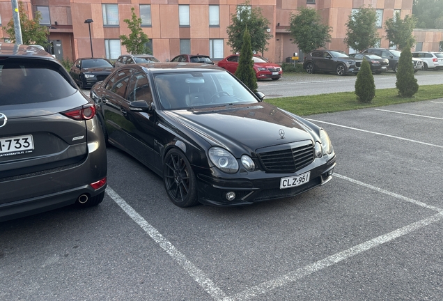 Mercedes-Benz E 55 AMG