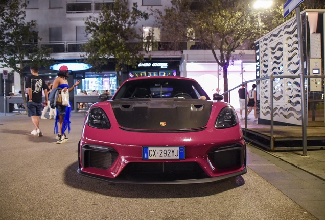 Porsche 718 Cayman GT4 RS Weissach Package