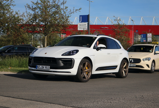 Porsche 95B Macan GTS MkIII