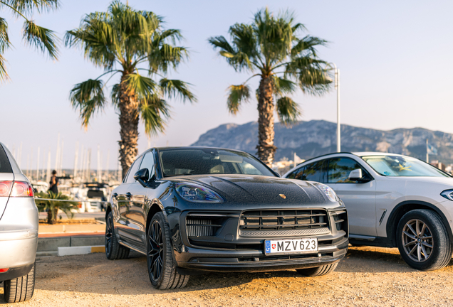 Porsche 95B Macan GTS MkIII
