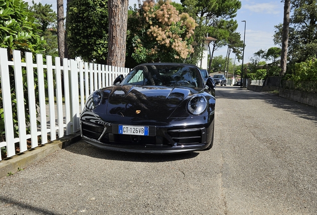 Porsche 992 Carrera 4 GTS Cabriolet MkI