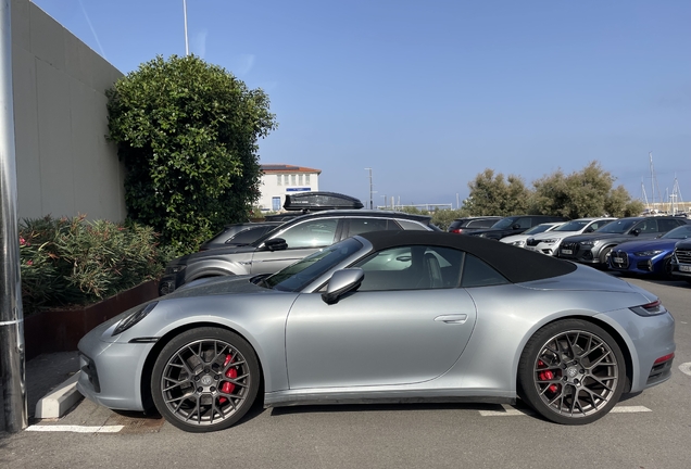 Porsche 992 Carrera 4S Cabriolet MkI
