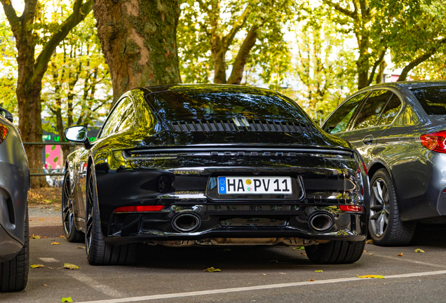 カーリー Porsche 992 Carrera GTS MkI - 27 February 2022 - Autogespot