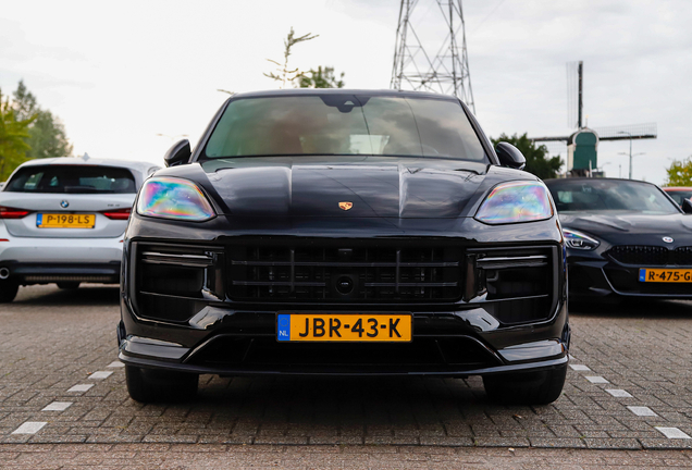 Porsche Cayenne Coupé Turbo E-Hybrid