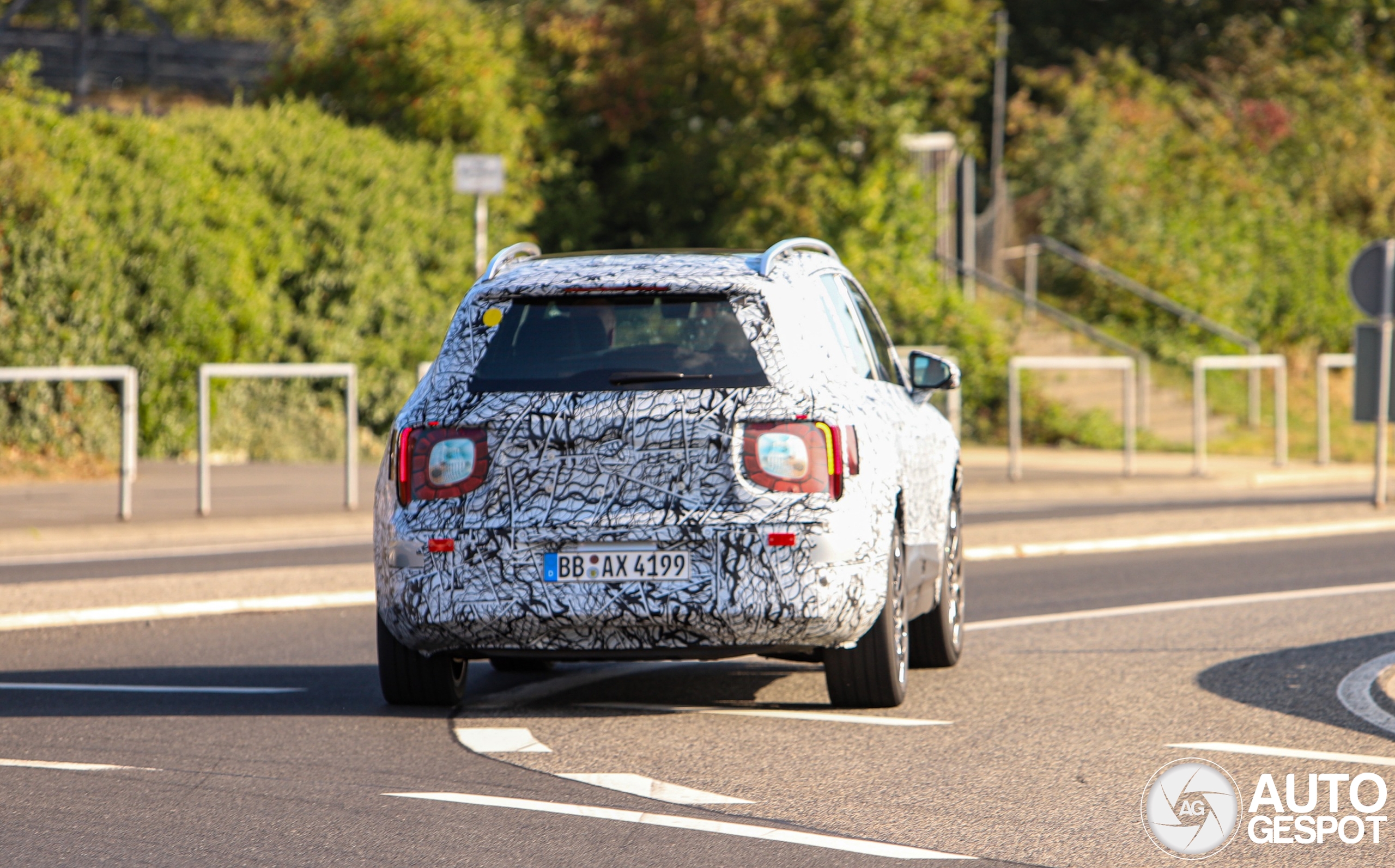 Mercedes-Benz GLB EV